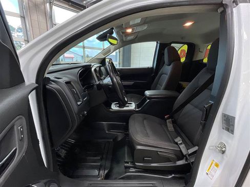 Used 2022 Chevrolet Colorado LT w/ Fleet Safety Package RWD image 11