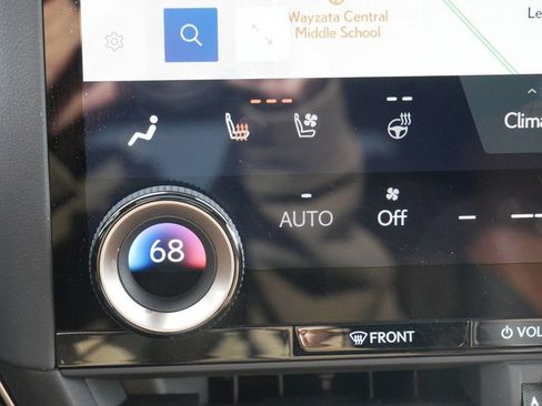 Used 2024 Lexus GX 550 w/ Accessory Package (Z1) AWD/4WD image 23