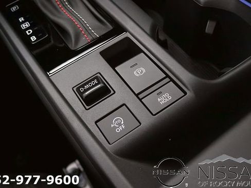 New 2026 Nissan Sentra SR FWD image 20