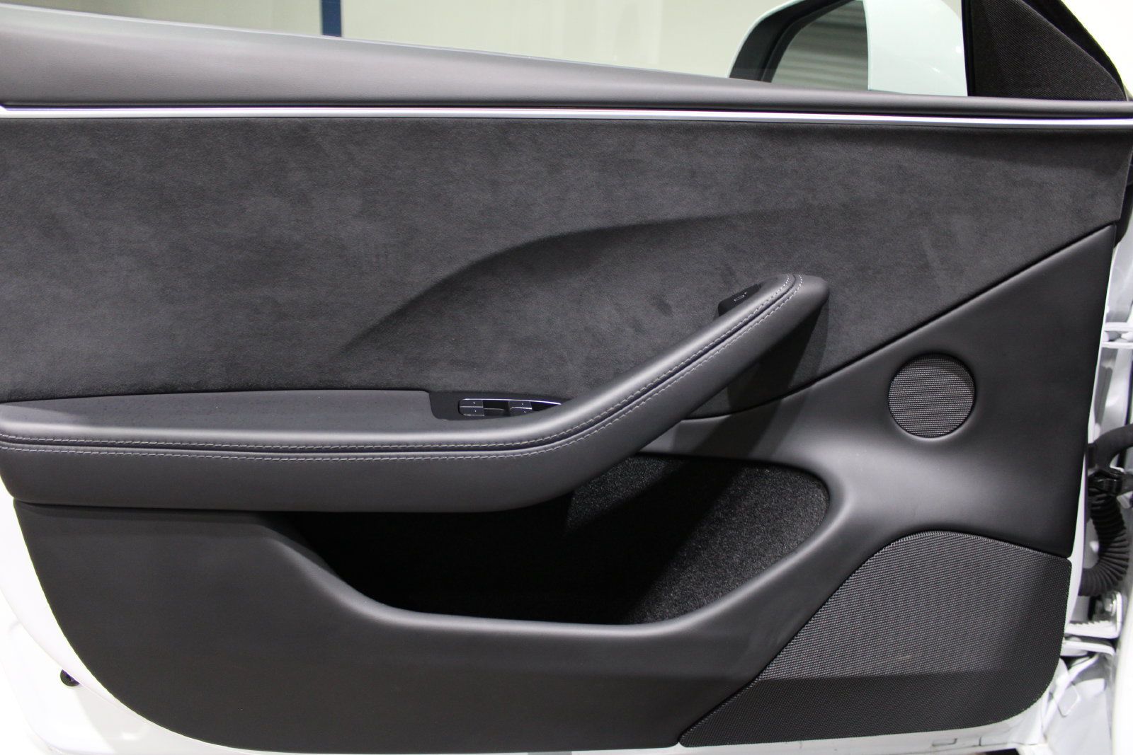 Used 2024 Tesla Model 3 Performance AWD/4WD image 13