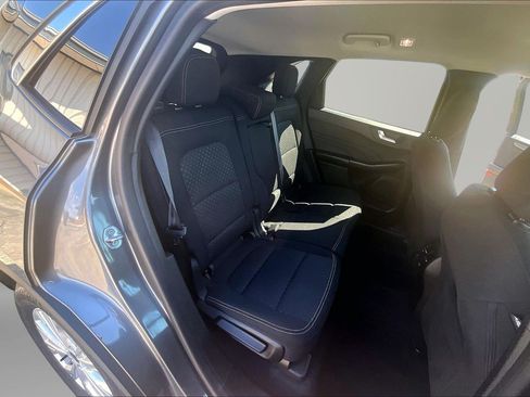 Used 2023 Ford Escape Active w/ Tech Pack #2 AWD/4WD image 17