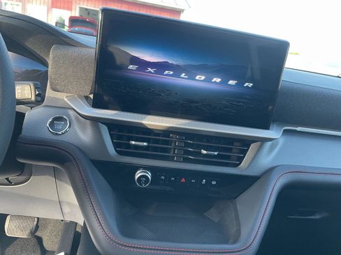 New 2026 Ford Explorer ST-Line AWD/4WD image 16