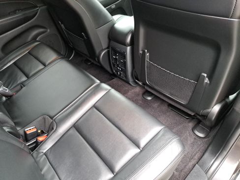 Used 2019 Jeep Grand Cherokee Limited AWD/4WD image 11