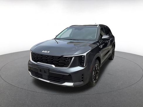 Used 2024 Kia Sorento S FWD image 6