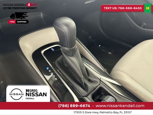 Used 2022 Toyota Corolla LE image 24