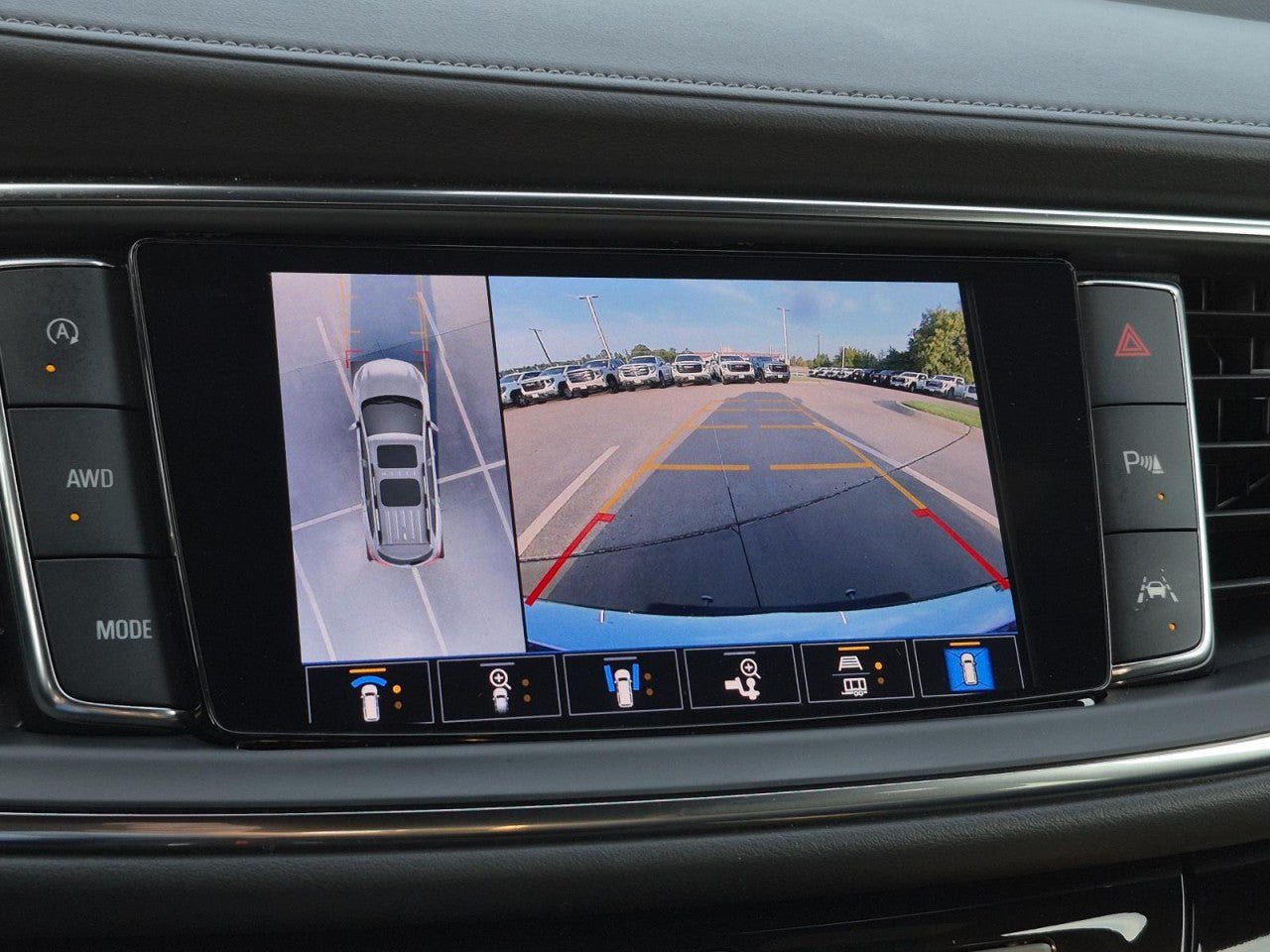Certified 2022 Buick Enclave Avenir w/ Avenir Technology Package AWD/4WD image 31