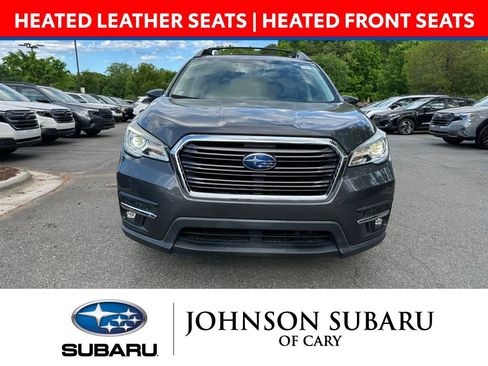 Used 2019 Subaru Ascent Limited w/ Popular Package #3 AWD/4WD image 2