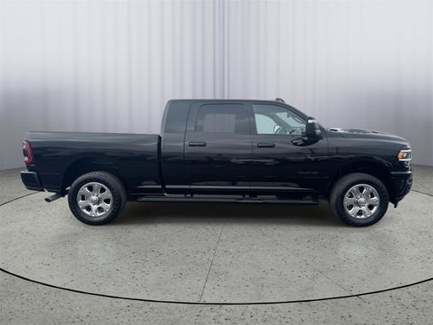 Used 2023 RAM 3500 Laramie AWD/4WD image 6