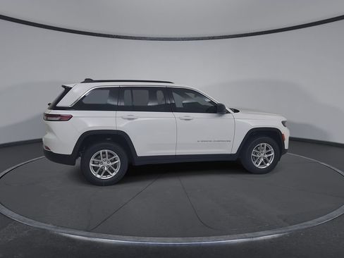 New 2026 Jeep Grand Cherokee Laredo X AWD/4WD image 16