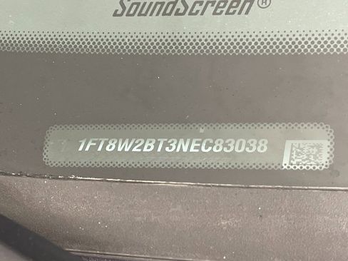 Used 2022 Ford F250 Lariat w/ Lariat Ultimate Package image 26