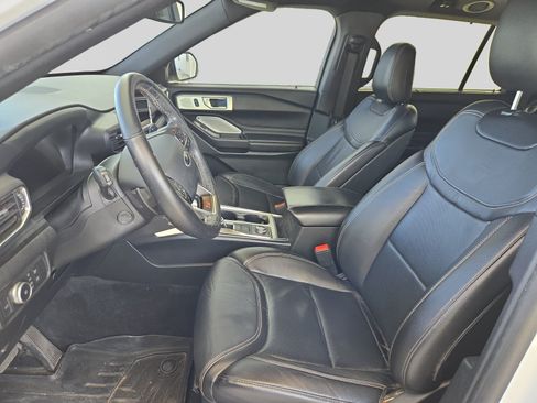 Used 2020 Ford Explorer ST w/ ST Street Pack AWD/4WD image 10