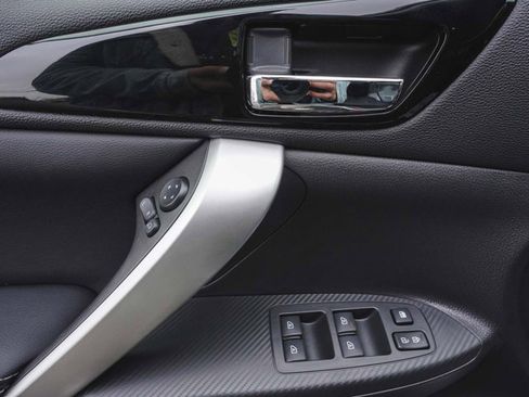 New 2026 Mitsubishi Eclipse Cross SEL image 10