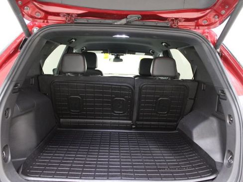 Used 2023 Chevrolet Equinox RS w/ RS Leather Package AWD/4WD image 12