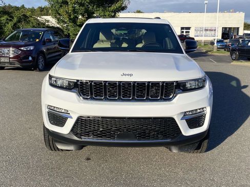 New 2025 Jeep Grand Cherokee Limited w/ Luxury Tech Group II image 2