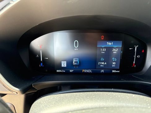 Used 2025 Ford Escape ST-Line Select w/ Tech Pack #1 AWD/4WD image 8
