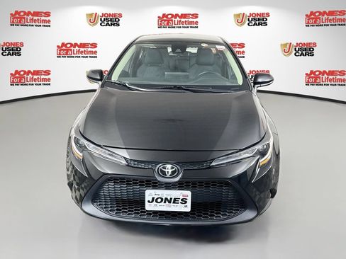 Used 2022 Toyota Corolla LE FWD image 10