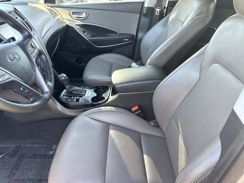 Used 2019 Hyundai Santa Fe XL image 20