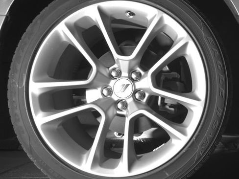 Used 2020 Dodge Challenger R/T RWD image 15
