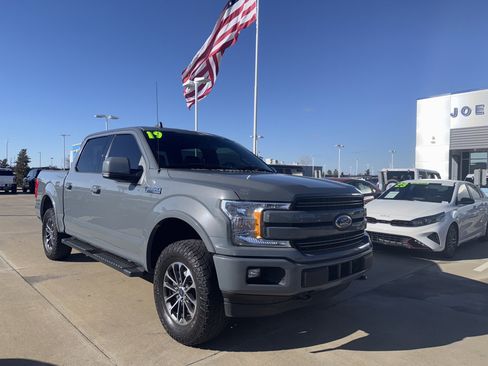 Used 2019 Ford F150 Lariat image 14