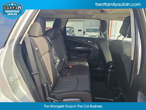 Used 2014 Dodge Journey SE w/ Flexible Seating Group image 39
