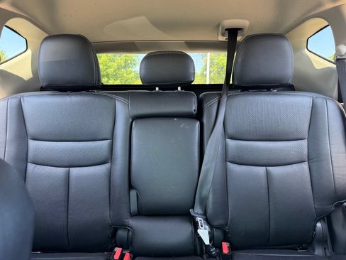 Used 2019 Nissan Murano SV FWD image 18