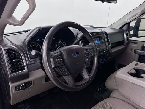 Used 2016 Ford F150 XLT w/ XTR Package image 9