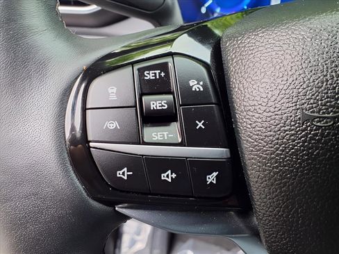 Used 2023 Ford Explorer Platinum w/ Technology Package image 23