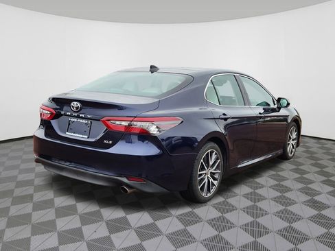 Used 2021 Toyota Camry XLE w/ Navigation Package image 5