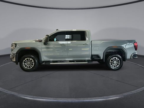 Used 2025 GMC Sierra 3500 SLE w/ SLE Value Package image 5