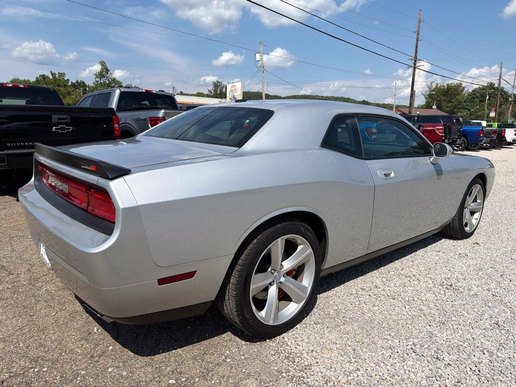 Used 2009 Dodge Challenger SRT8 w/ SRT Option Group II RWD image 40