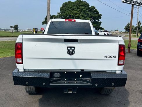 Used 2018 RAM 3500 Tradesman w/ Chrome Appearance Group AWD/4WD image 5