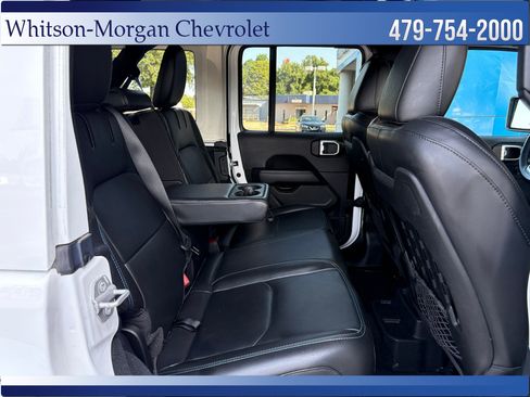Used 2022 Jeep Wrangler Unlimited Rubicon 4xe w/ Cold Weather Group AWD/4WD image 39
