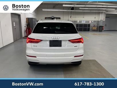 Used 2022 Audi Q3 2.0T Premium w/ Convenience Package