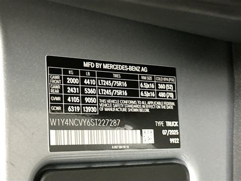 New 2025 Mercedes-Benz Sprinter 2500 image 30