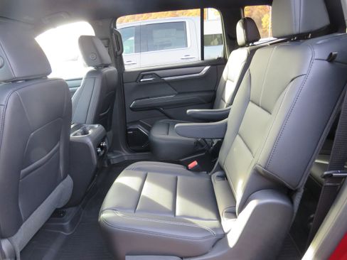 New 2026 GMC Acadia Elevation w/ Black Edition image 9