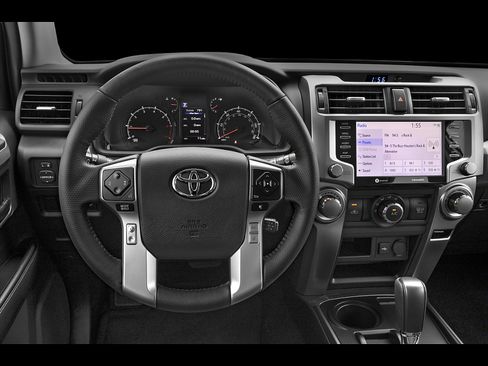 Used 2024 Toyota 4Runner SR5 AWD/4WD image 26