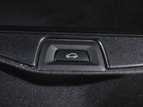 Certified 2023 BMW X5 xDrive40i w/ Parking Assistance Package image 37