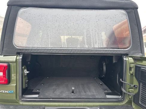 Used 2021 Jeep Wrangler Unlimited Sahara w/ Cold Weather Group image 13