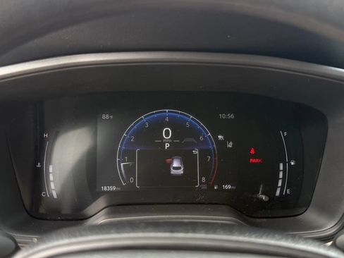 Used 2026 Toyota Corolla Cross L FWD image 16