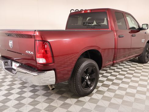 Used 2024 RAM 1500 Classic SLT AWD/4WD image 19