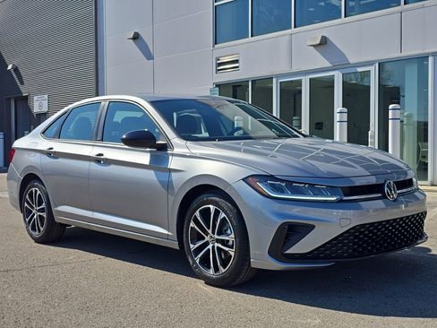 New 2026 Volkswagen Jetta Sport FWD image 3