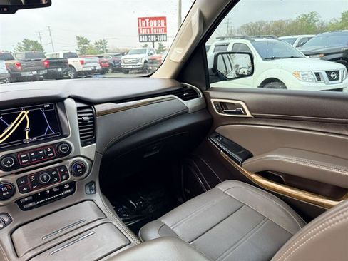Used 2016 GMC Yukon XL Denali w/ Open Road Package AWD/4WD image 30