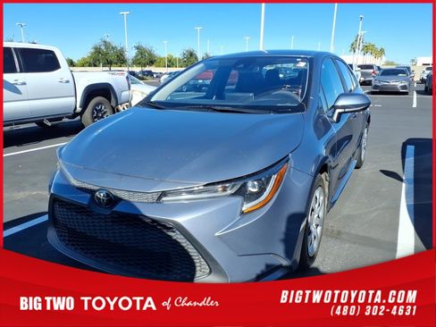 Used 2021 Toyota Corolla LE image 1