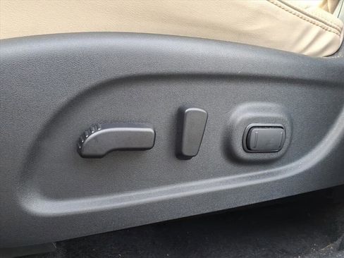 Used 2023 Nissan Murano Platinum w/ Cargo Package image 4