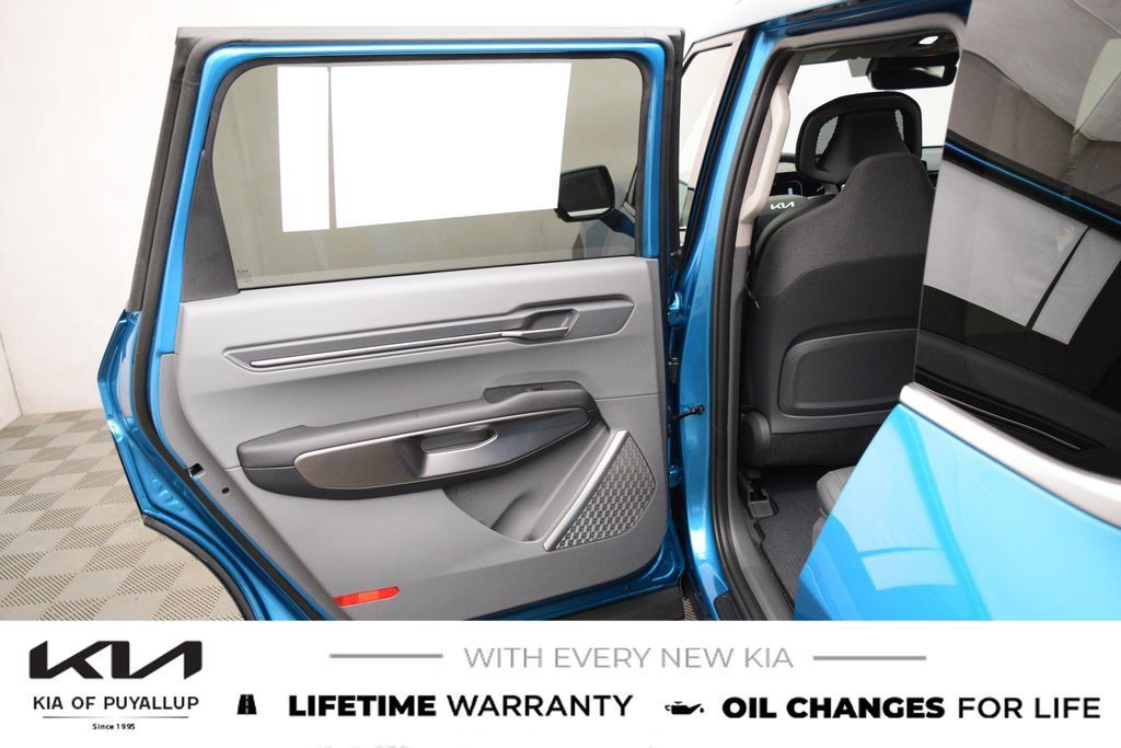 New 2026 Kia EV9 Wind AWD/4WD image 11