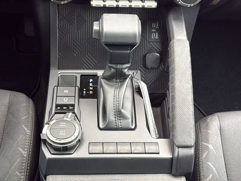 New 2026 Toyota Tacoma SR5 AWD/4WD image 27