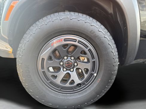 Used 2026 Nissan Frontier PRO-4X AWD/4WD image 29