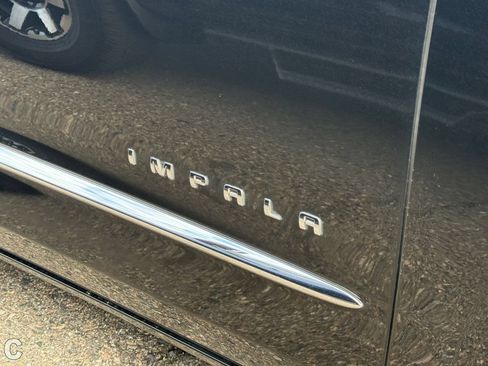 Used 2016 Chevrolet Impala LTZ FWD image 7