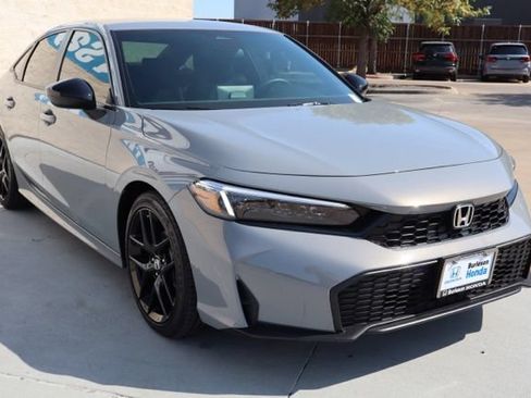 Used 2026 Honda Civic Sport image 4