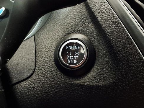 Used 2018 Ford Focus Titanium image 17